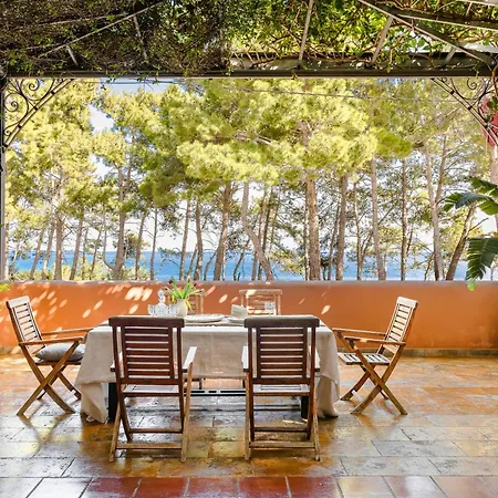 Scorpios Mansion / Downtown Skala / Seaside