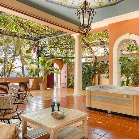 Scorpios Mansion / Downtown Skala / Seaside بيت للعطل